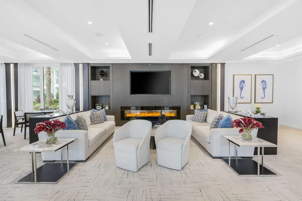100 Water Club Court North Palm Beach, FL 33408