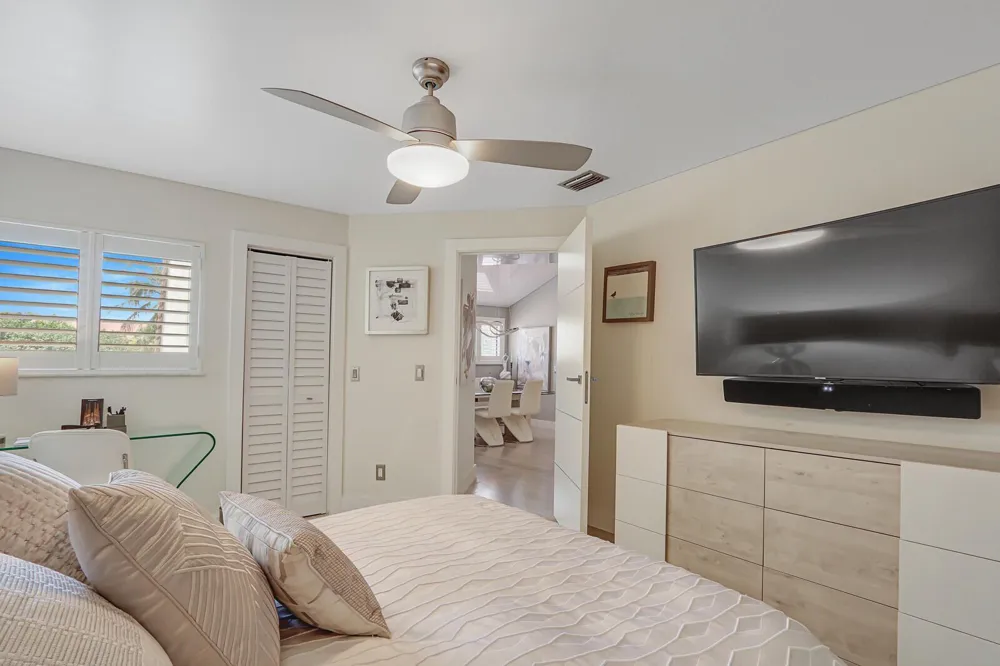 204 Sea Oats Drive #F Juno Beach, FL 33408