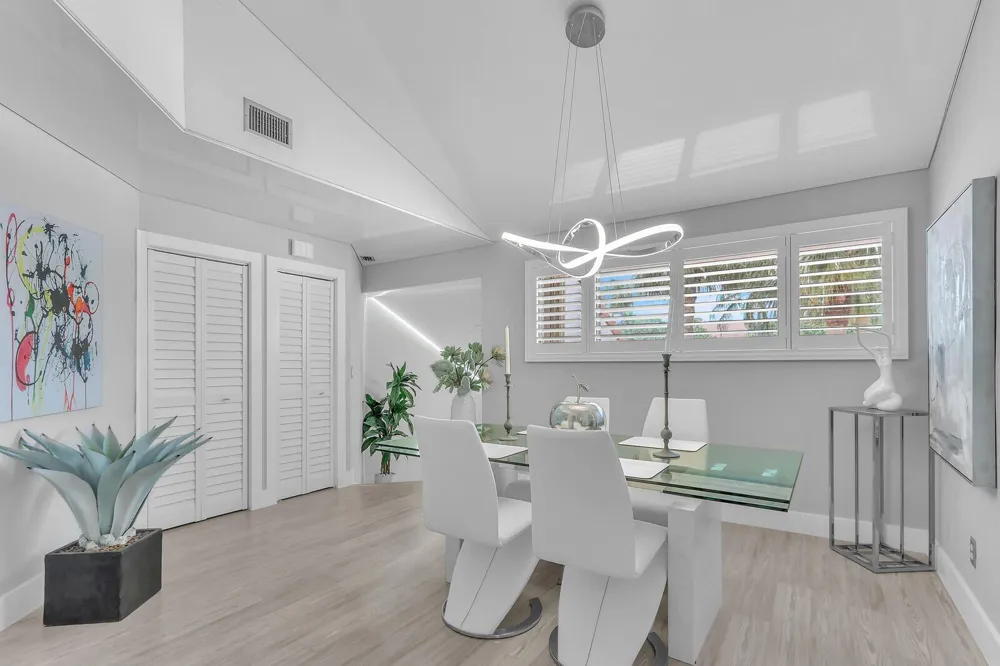 204 Sea Oats Drive #F Juno Beach, FL 33408