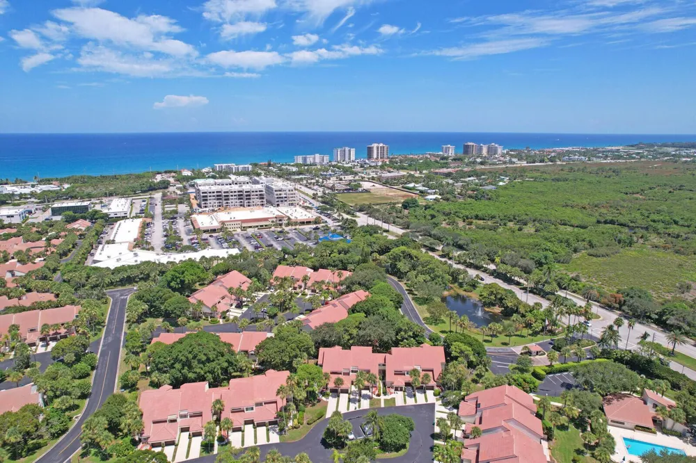 204 Sea Oats Drive #F Juno Beach, FL 33408