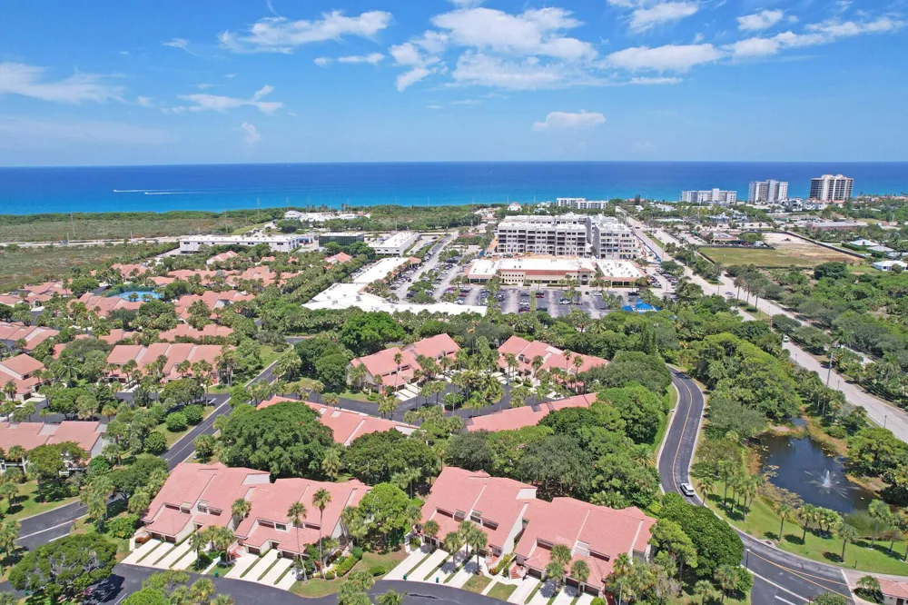 204 Sea Oats Drive #F Juno Beach, FL 33408
