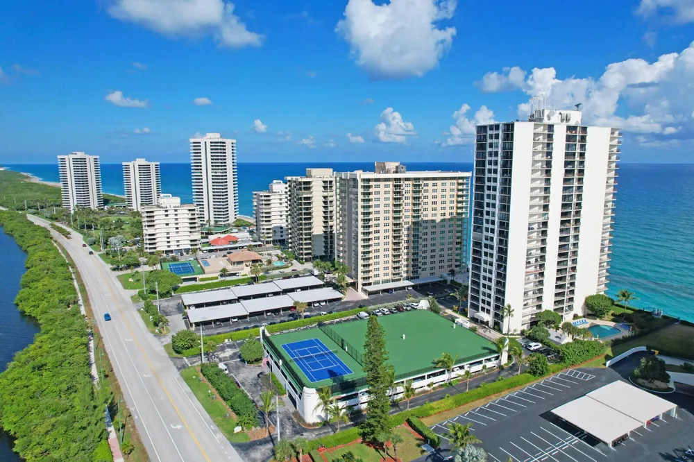5420 Ocean Drive #1803 Singer Island, FL 33404