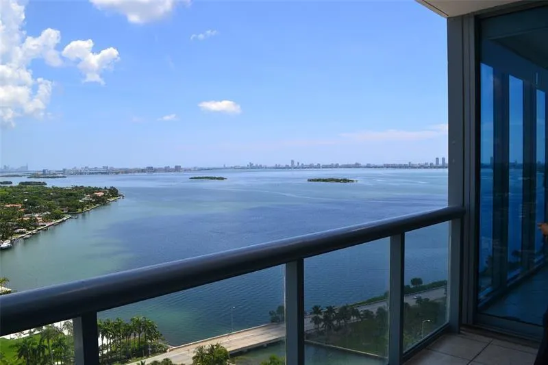 601 NE 36th Street #2806 Miami, FL 33137