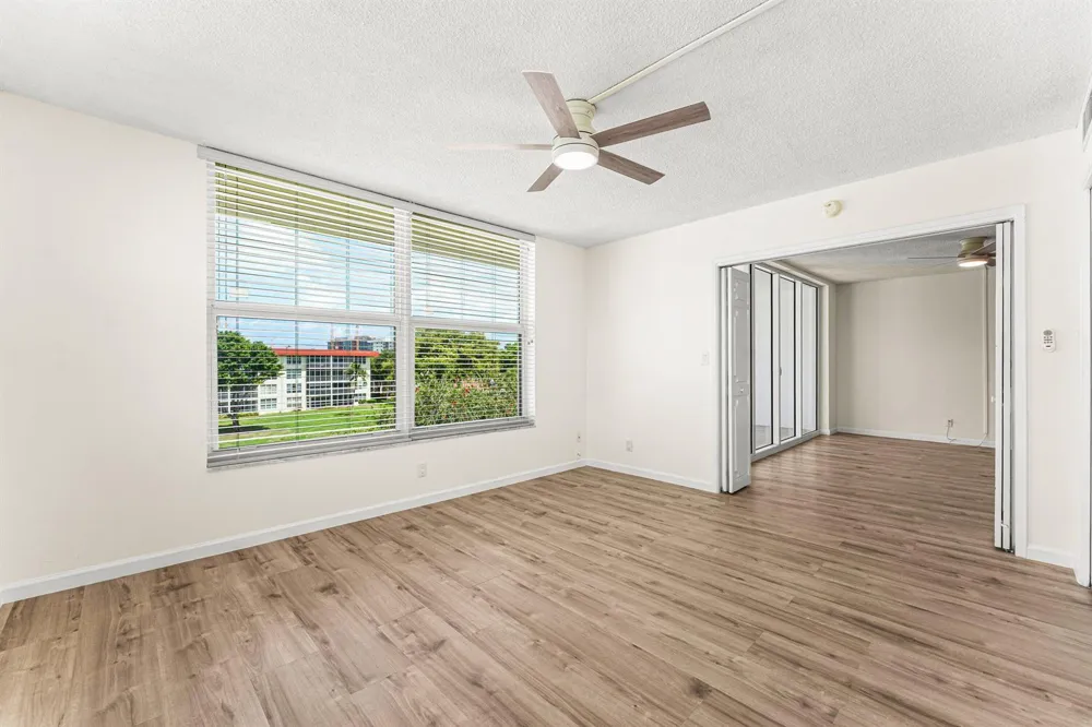 3100 NE 48th Court #415 Lighthouse Point, FL 33064
