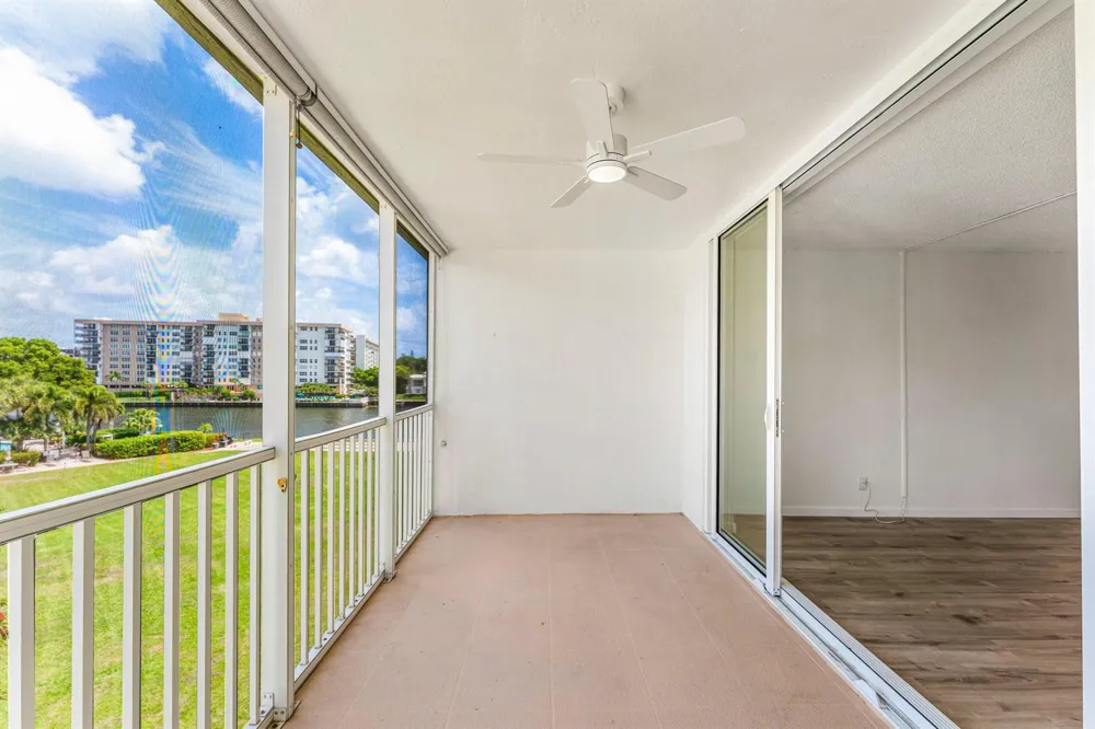 3100 NE 48th Court #415 Lighthouse Point, FL 33064