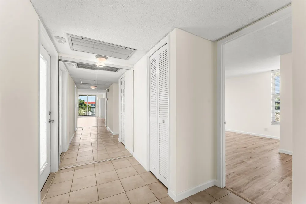 3100 NE 48th Court #415 Lighthouse Point, FL 33064
