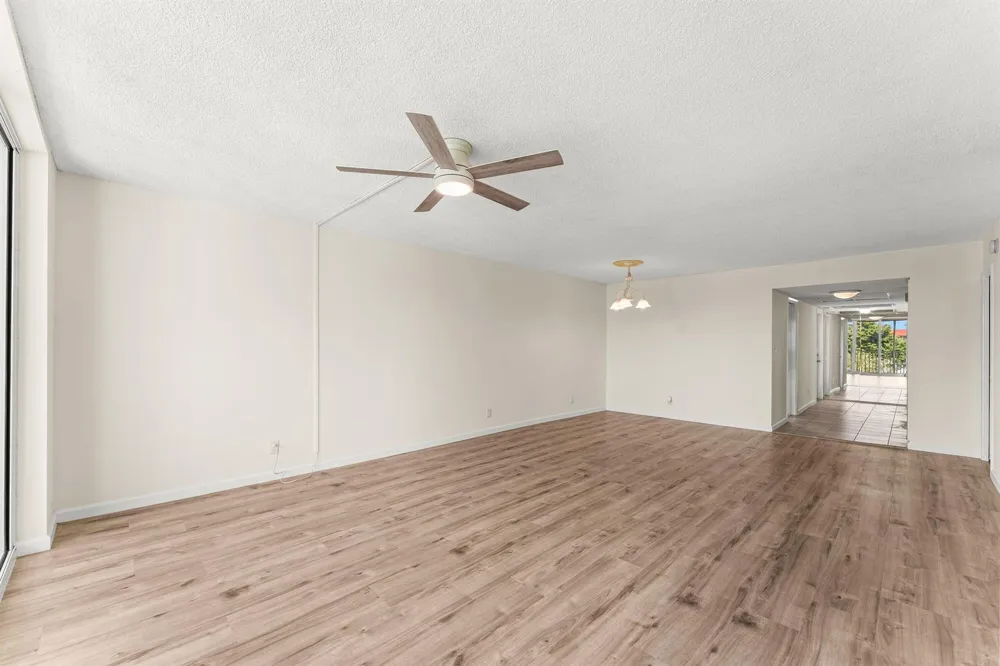 3100 NE 48th Court #415 Lighthouse Point, FL 33064