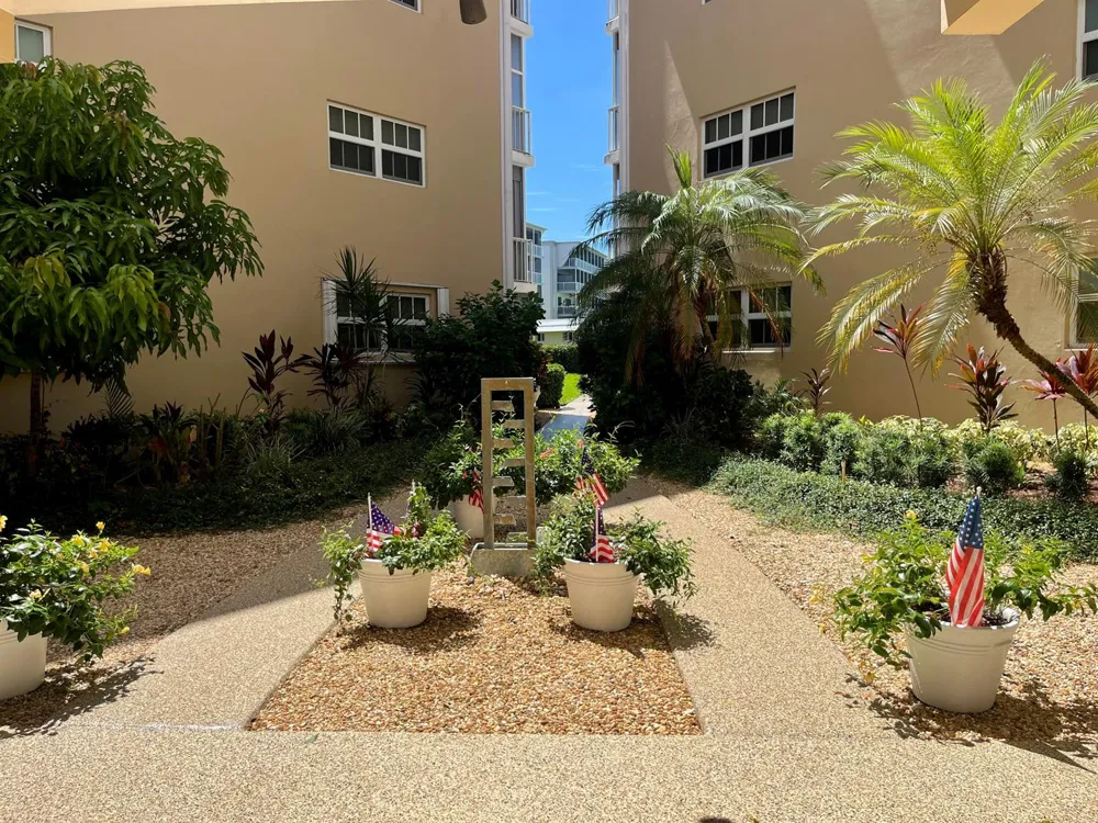 145 Atlantis Boulevard #Ph4 Atlantis, FL 33462