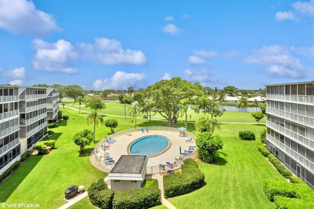 145 Atlantis Boulevard #Ph4 Atlantis, FL 33462