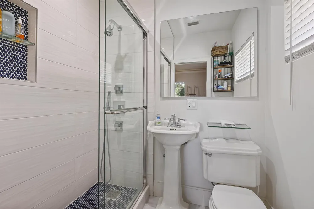 1925 Coral Gardens Drive Wilton Manors, FL 33306