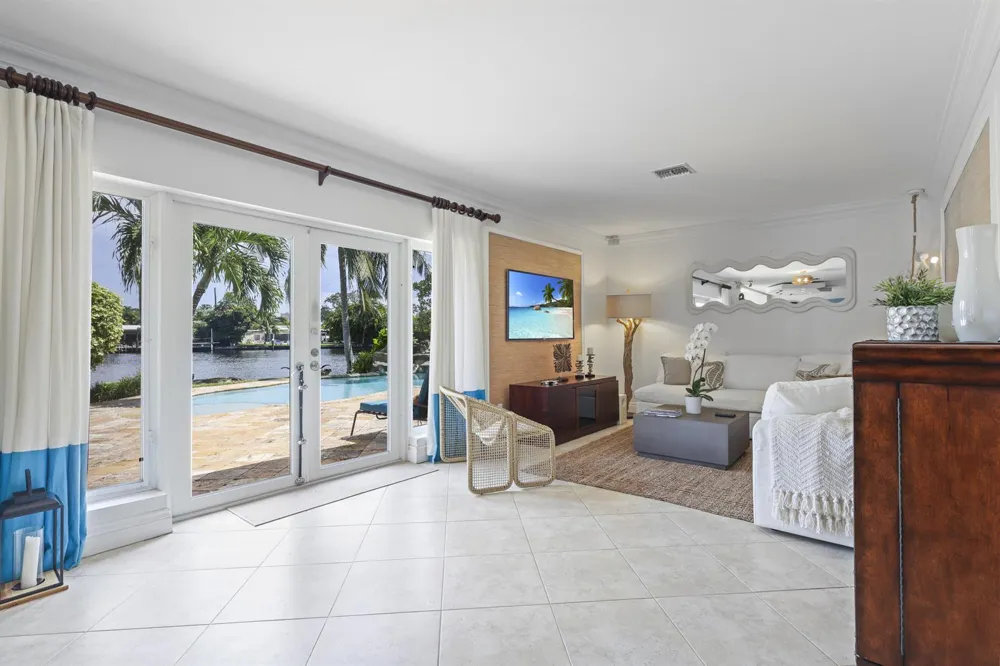 1925 Coral Gardens Drive Wilton Manors, FL 33306
