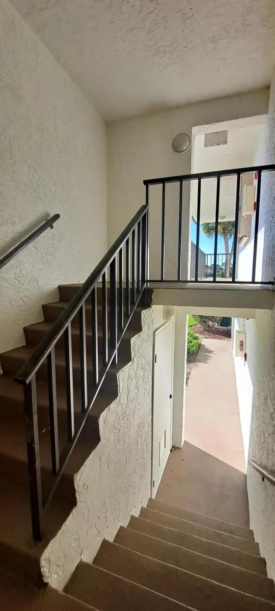 3500 Twin Lakes Terrace #206 Fort Pierce, FL 34951
