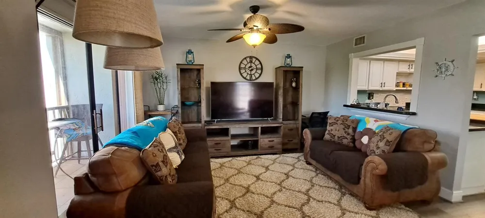 3500 Twin Lakes Terrace #206 Fort Pierce, FL 34951