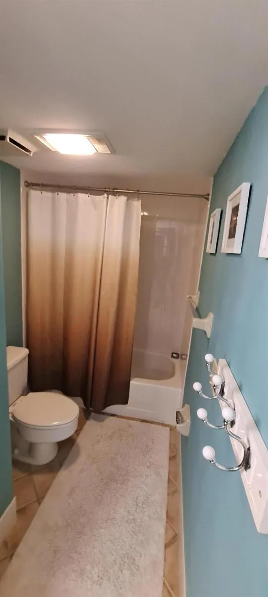 3500 Twin Lakes Terrace #206 Fort Pierce, FL 34951