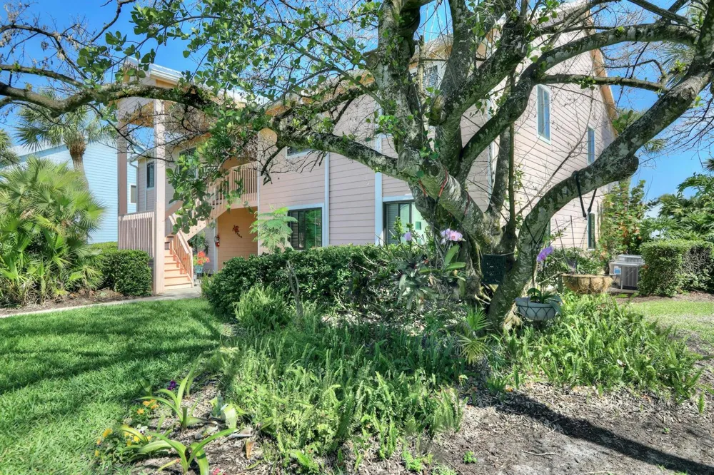 5720 Pelican Pointe Drive #3 Sebastian, FL 32958