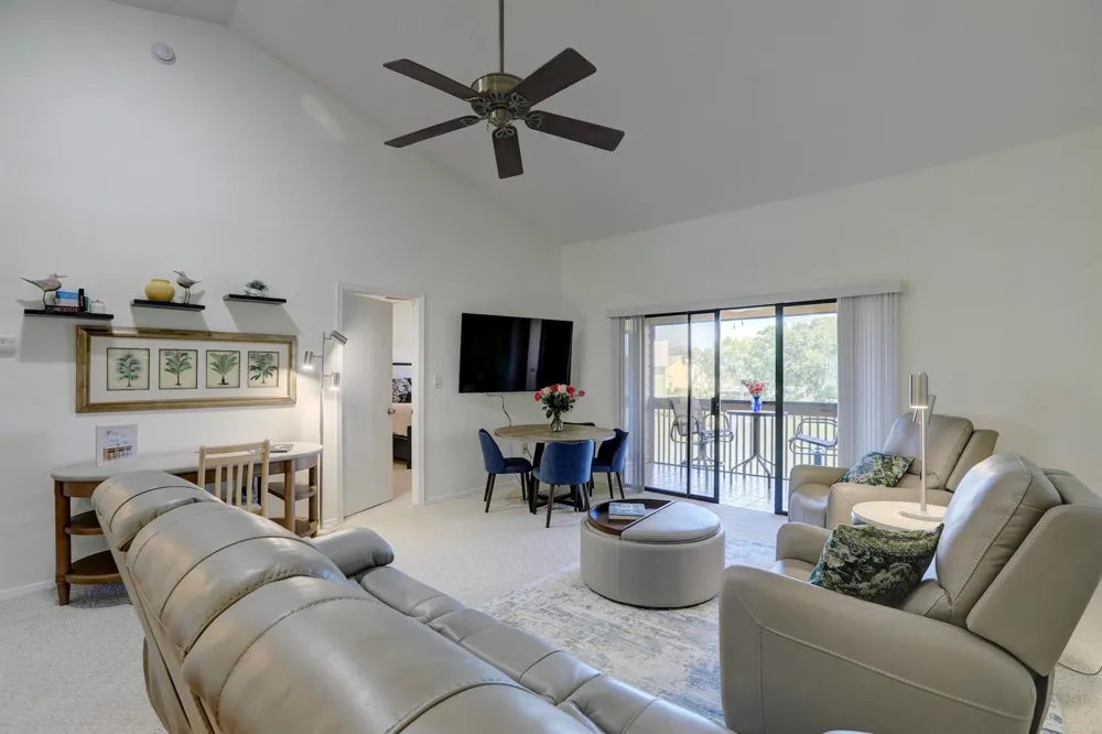 5720 Pelican Pointe Drive #3 Sebastian, FL 32958