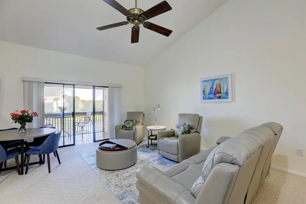 5720 Pelican Pointe Drive #3 Sebastian, FL 32958