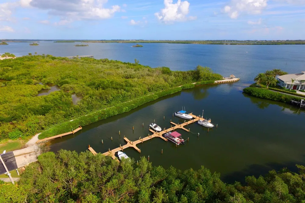 5720 Pelican Pointe Drive #3 Sebastian, FL 32958