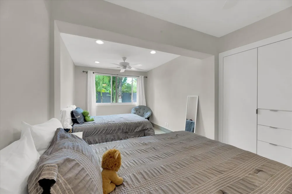 2633 NE 3rd Avenue Wilton Manors, FL 33334