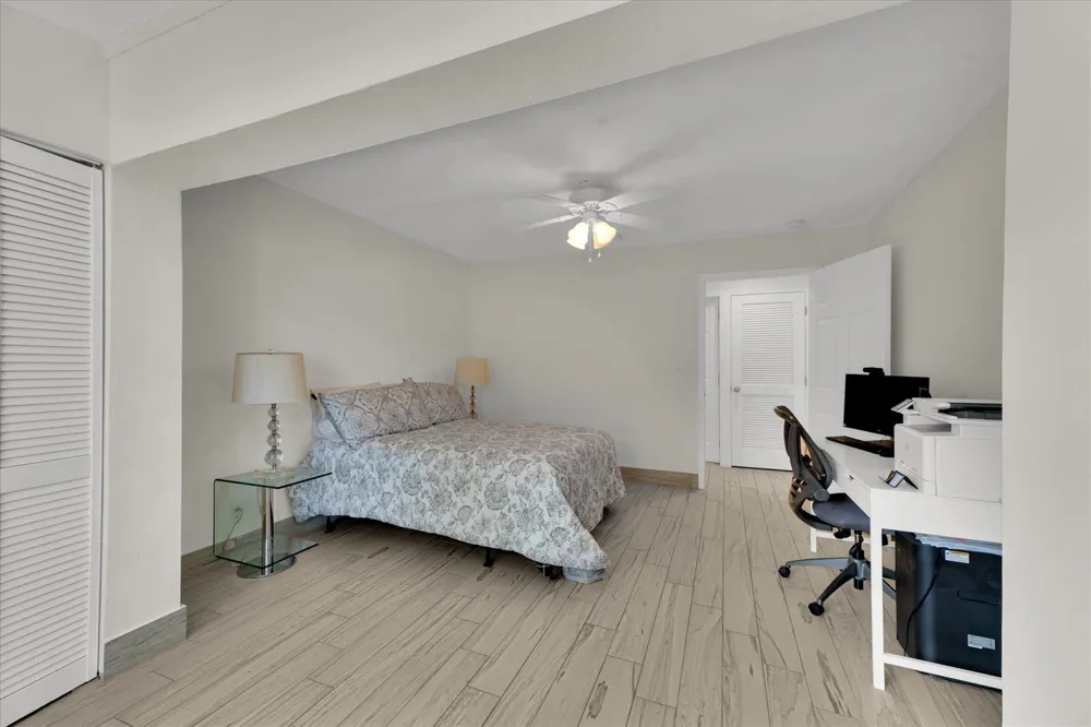 2633 NE 3rd Avenue Wilton Manors, FL 33334