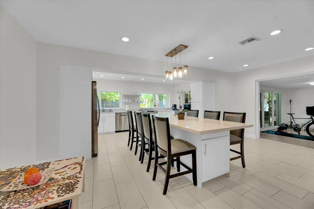 2633 NE 3rd Avenue Wilton Manors, FL 33334