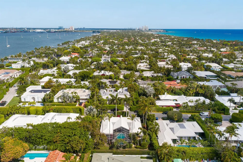 280 Tradewind Drive Palm Beach, FL 33480
