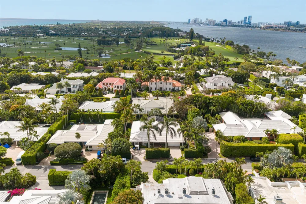 280 Tradewind Drive Palm Beach, FL 33480