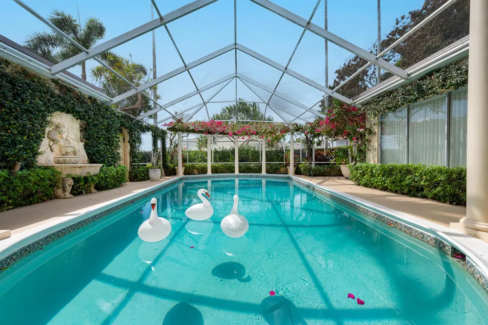 280 Tradewind Drive Palm Beach, FL 33480