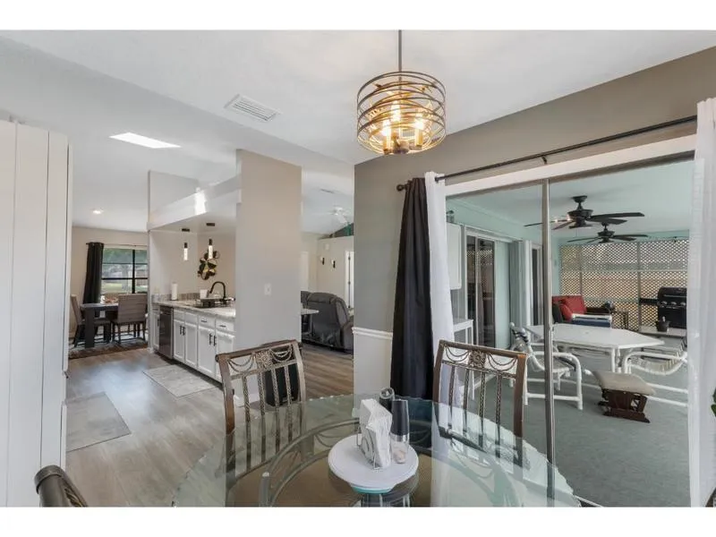 814 Floraland Avenue Sebastian, FL 32958