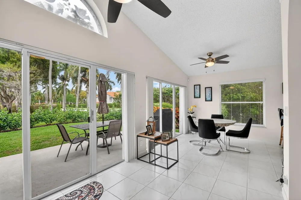 9718 Harbour Lake Circle Boynton Beach, FL 33437