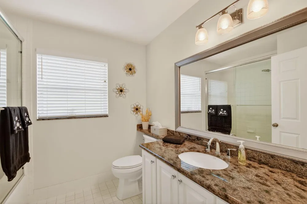 9718 Harbour Lake Circle Boynton Beach, FL 33437