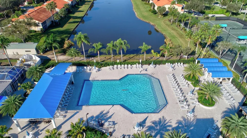 9718 Harbour Lake Circle Boynton Beach, FL 33437