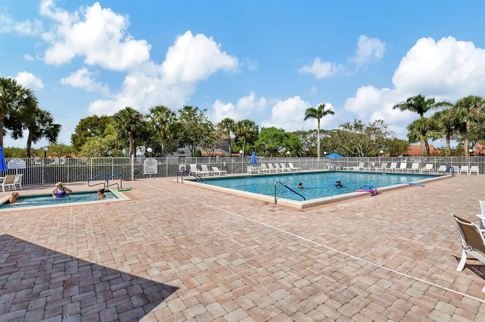 9718 Harbour Lake Circle Boynton Beach, FL 33437