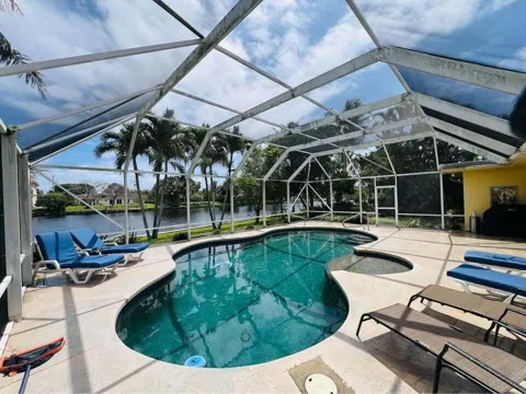 7834 Edgewater Drive
