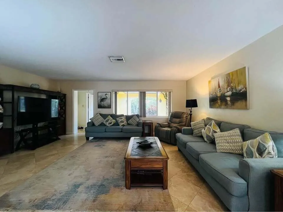 7834 Edgewater Drive Lake Clarke Shores, FL 33406