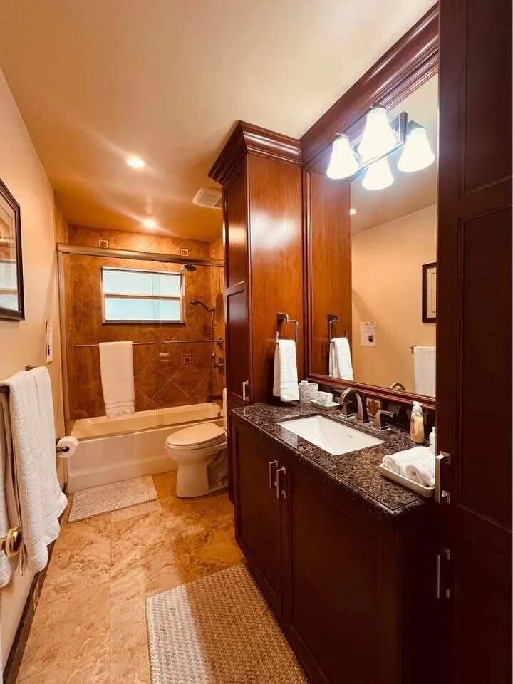 7834 Edgewater Drive Lake Clarke Shores, FL 33406