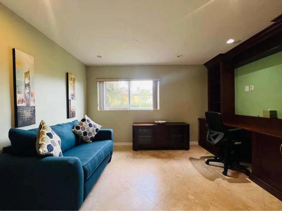 7834 Edgewater Drive Lake Clarke Shores, FL 33406