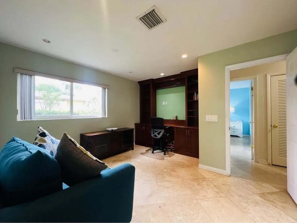 7834 Edgewater Drive Lake Clarke Shores, FL 33406