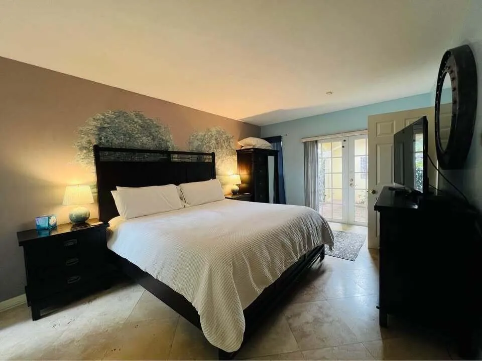 7834 Edgewater Drive Lake Clarke Shores, FL 33406
