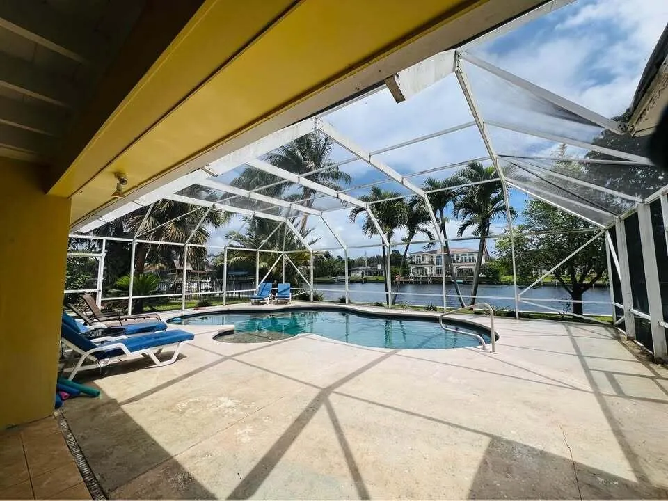 7834 Edgewater Drive Lake Clarke Shores, FL 33406