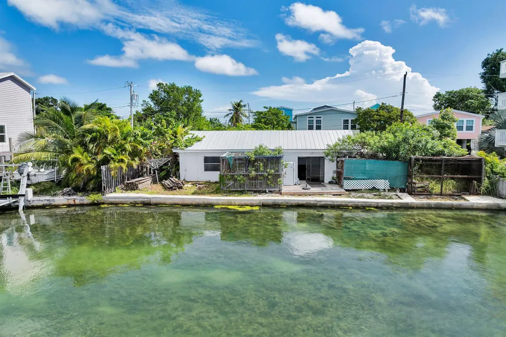 4 Shore Drive Key West, FL 33040