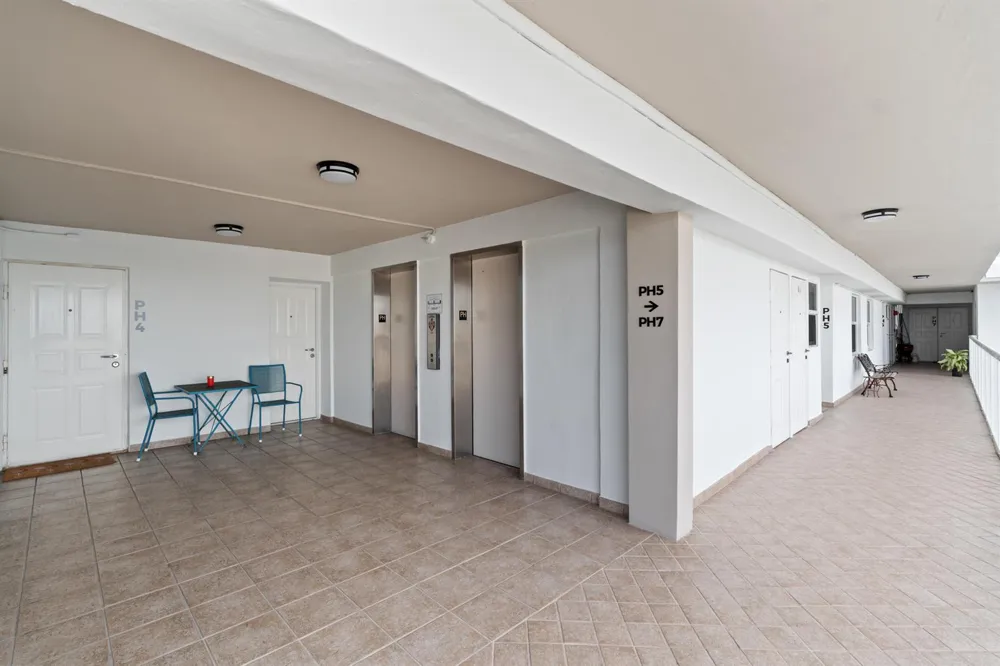 121 Golden Isles Drive #Ph1 Hallandale Beach, FL 33009