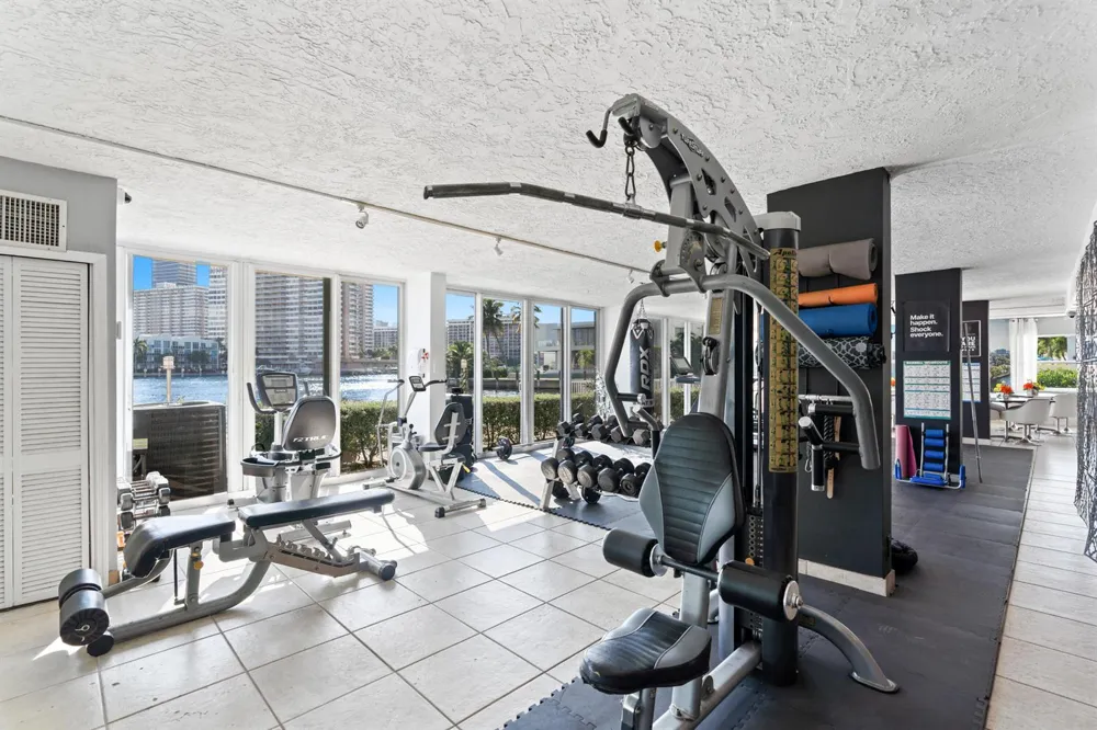 121 Golden Isles Drive #Ph1 Hallandale Beach, FL 33009