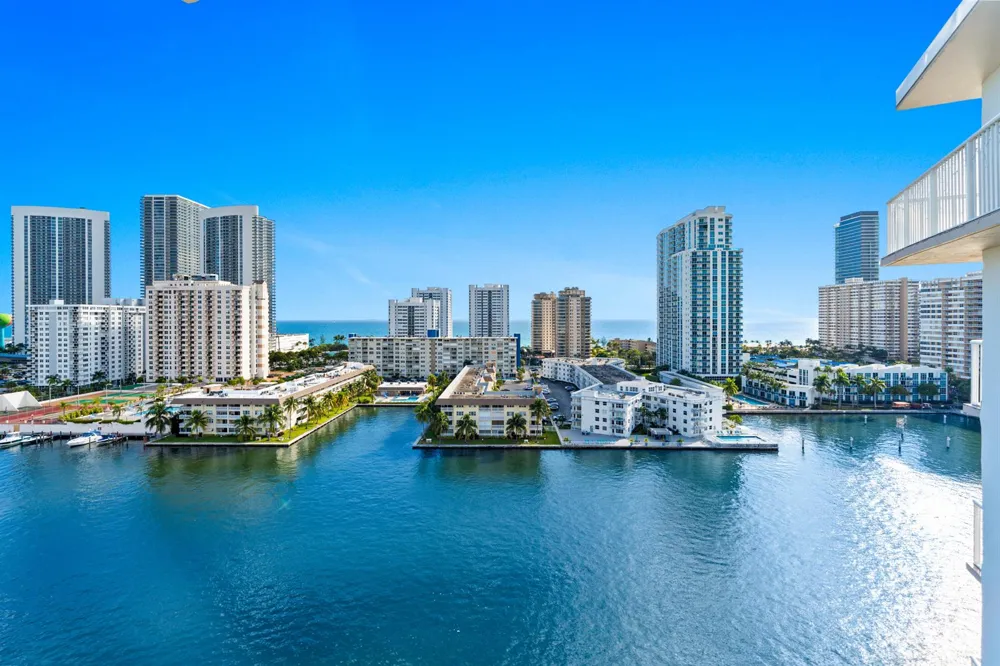 121 Golden Isles Drive #Ph1 Hallandale Beach, FL 33009