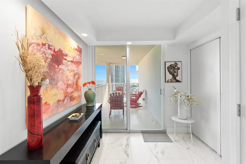 121 Golden Isles Drive #Ph1 Hallandale Beach, FL 33009
