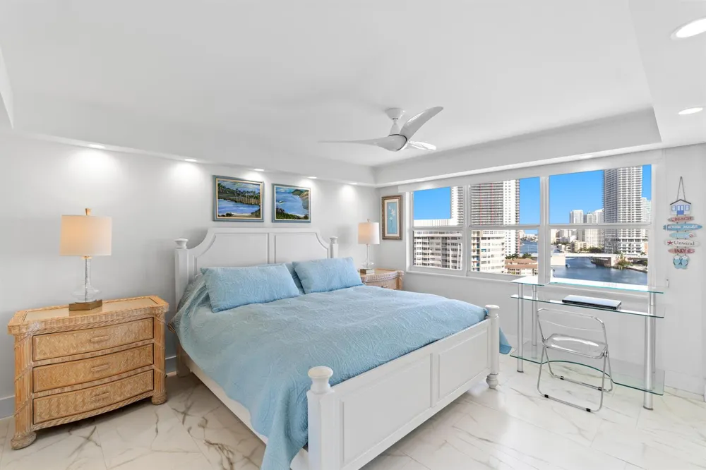 121 Golden Isles Drive #Ph1 Hallandale Beach, FL 33009