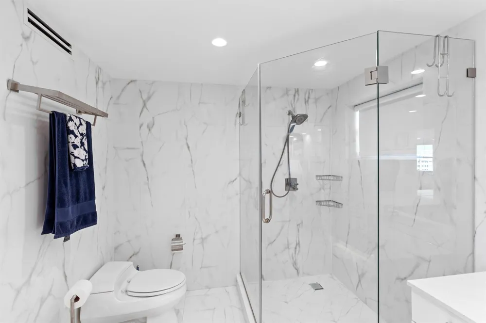 121 Golden Isles Drive #Ph1 Hallandale Beach, FL 33009