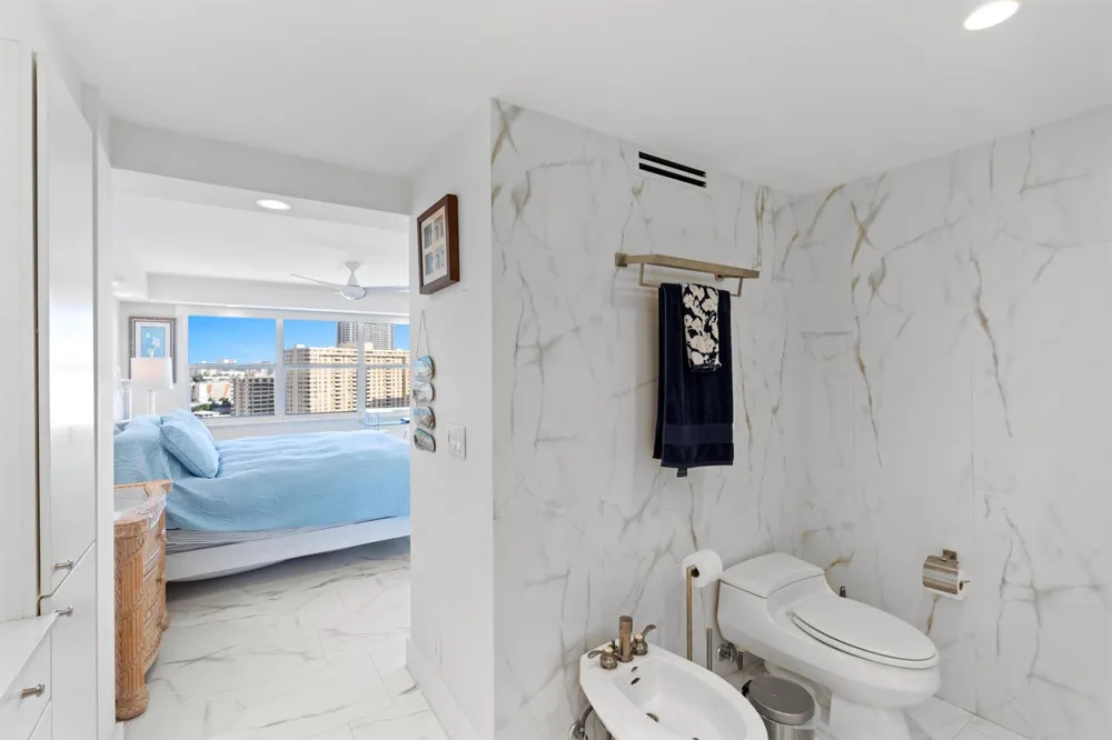 121 Golden Isles Drive #Ph1 Hallandale Beach, FL 33009