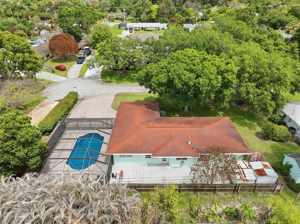2115 15th Place Vero Beach, FL 32960
