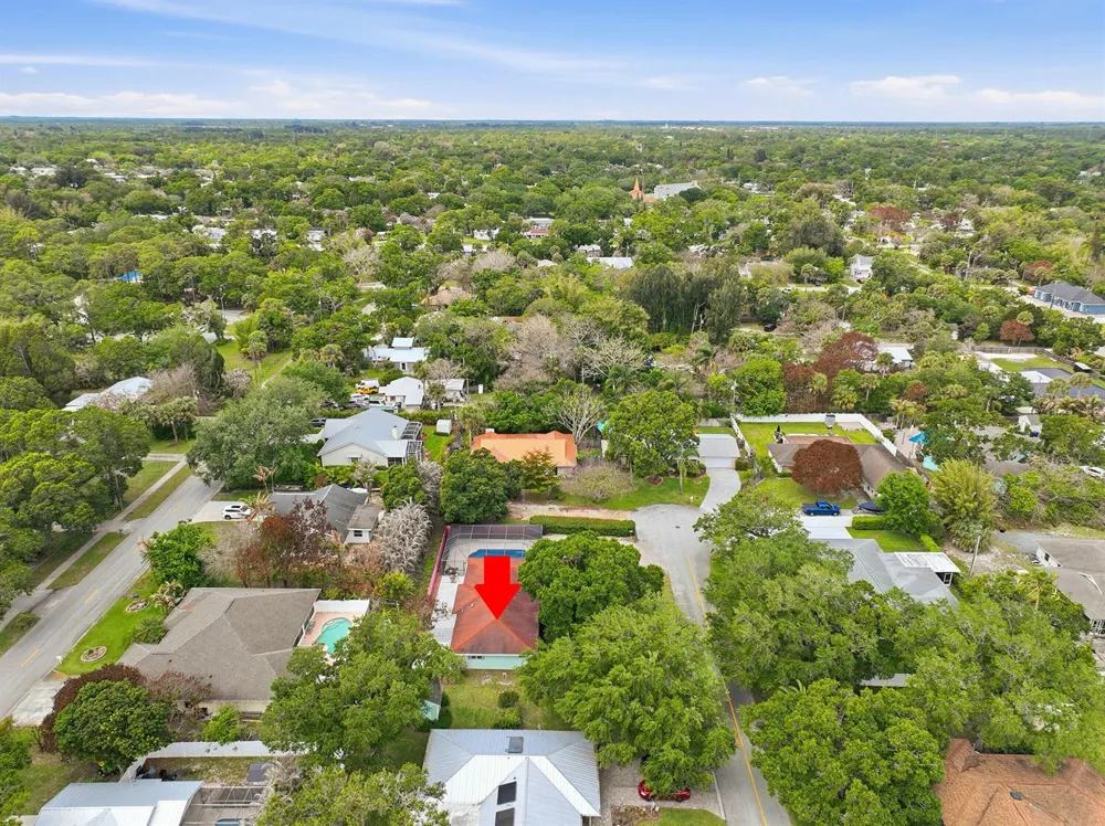2115 15th Place Vero Beach, FL 32960